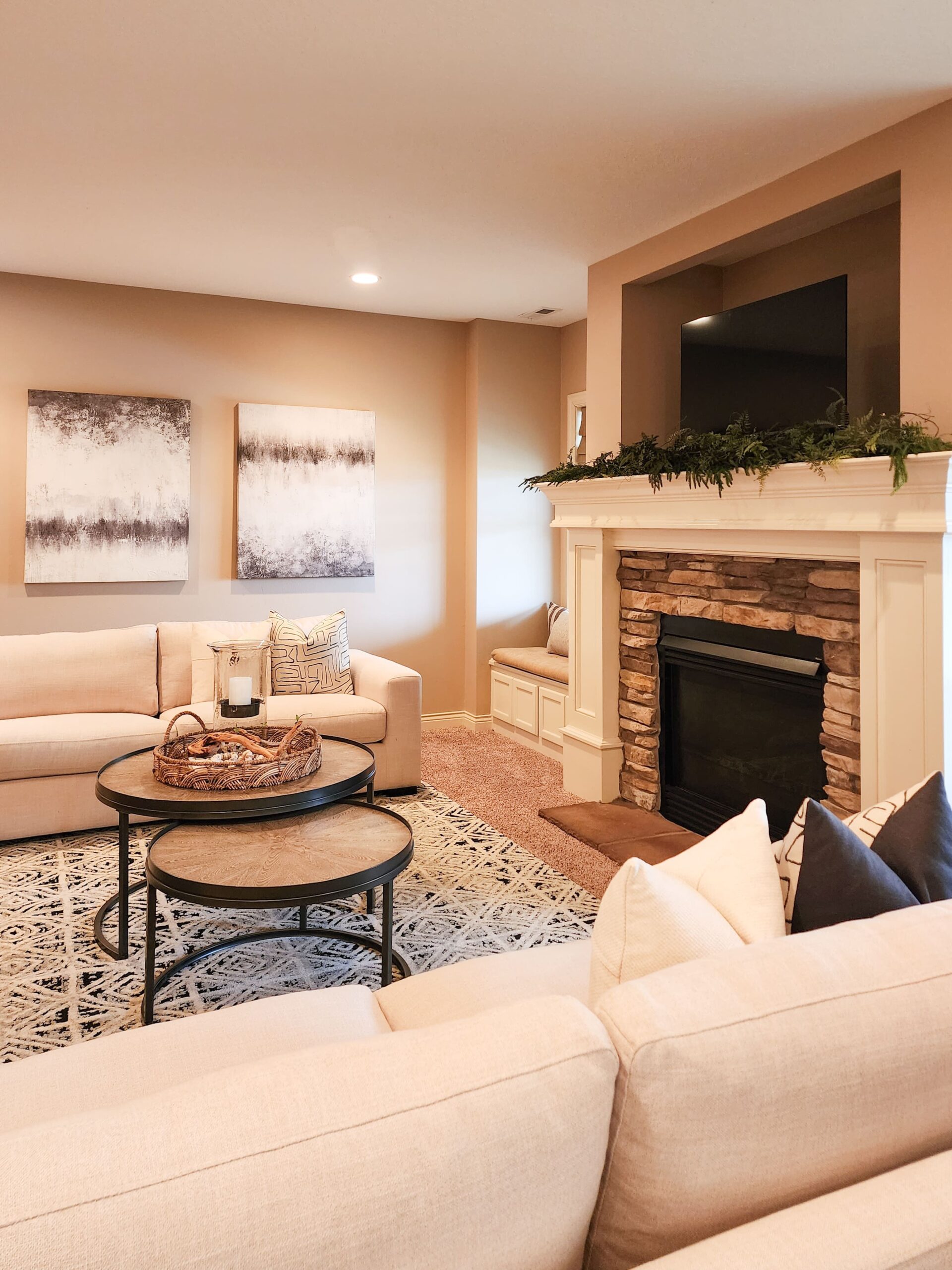 Ames, IA – Sophisticated Home Staging for Elevated Buyer Appeal and Luxury Homes